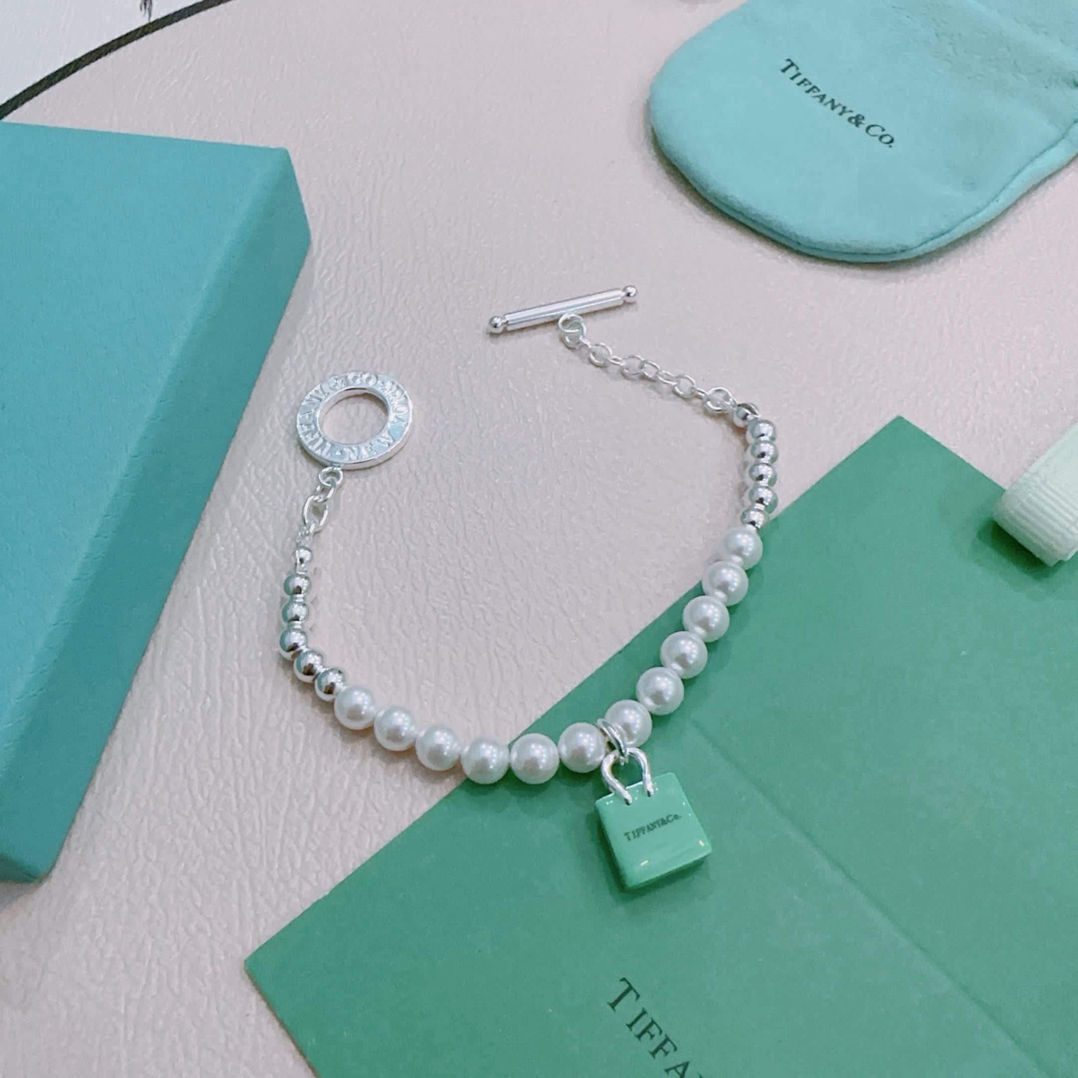 Tiffany & Co. Pearl Bracelet with Tag Charm